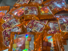 Load image into Gallery viewer, 200mg Original Square Freeze Dried Distillate Infused Candy
